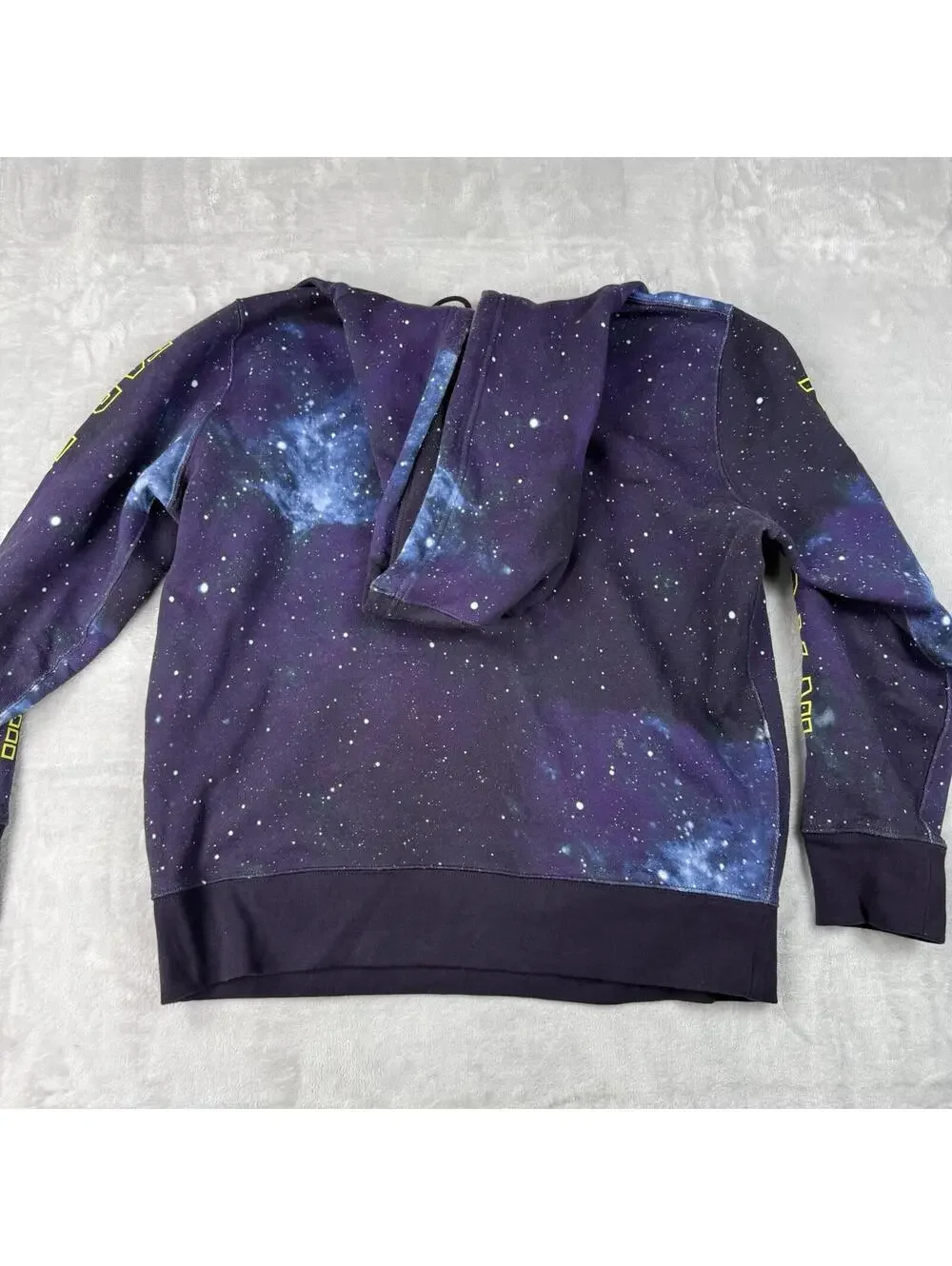 Levi's x Star Wars Grapic Pullover Hoodie Size L Galaxy Space Print Streetwear